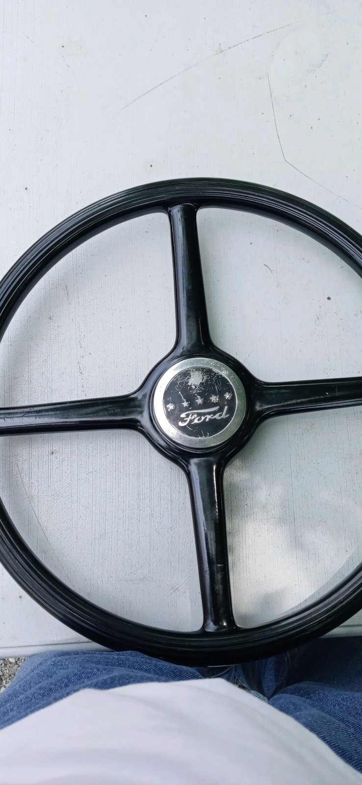 steering wheel.jpg