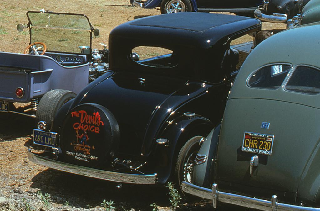 Steve Avilla's '32 Plymouth PA Coupe @ Andy's Picnic '75.jpg