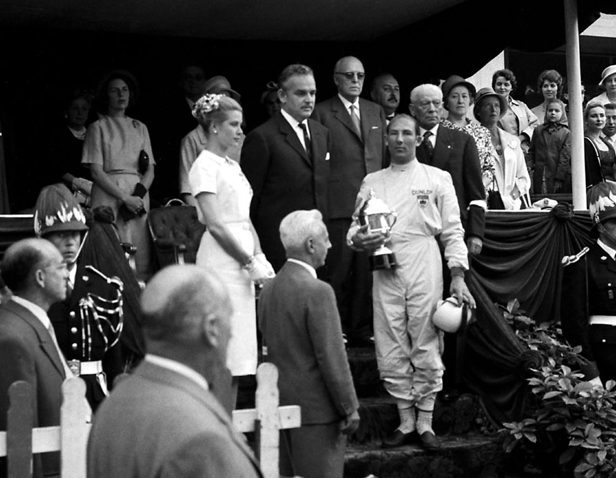 stirling moss grace kelly prince rainier of monaco grand prix 1960.jpg