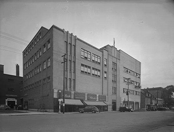 Store-15.jpg