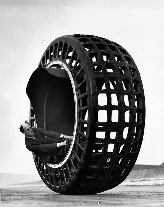 strange-rotating-wheel-car-designs.jpg