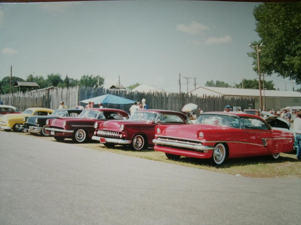 Street Customs 1990 Anoka.jpg