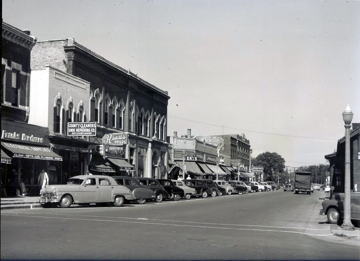 Street Scene 1.jpg