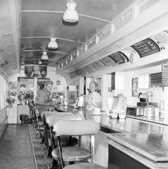 Streetcar Diner Inside1.jpg