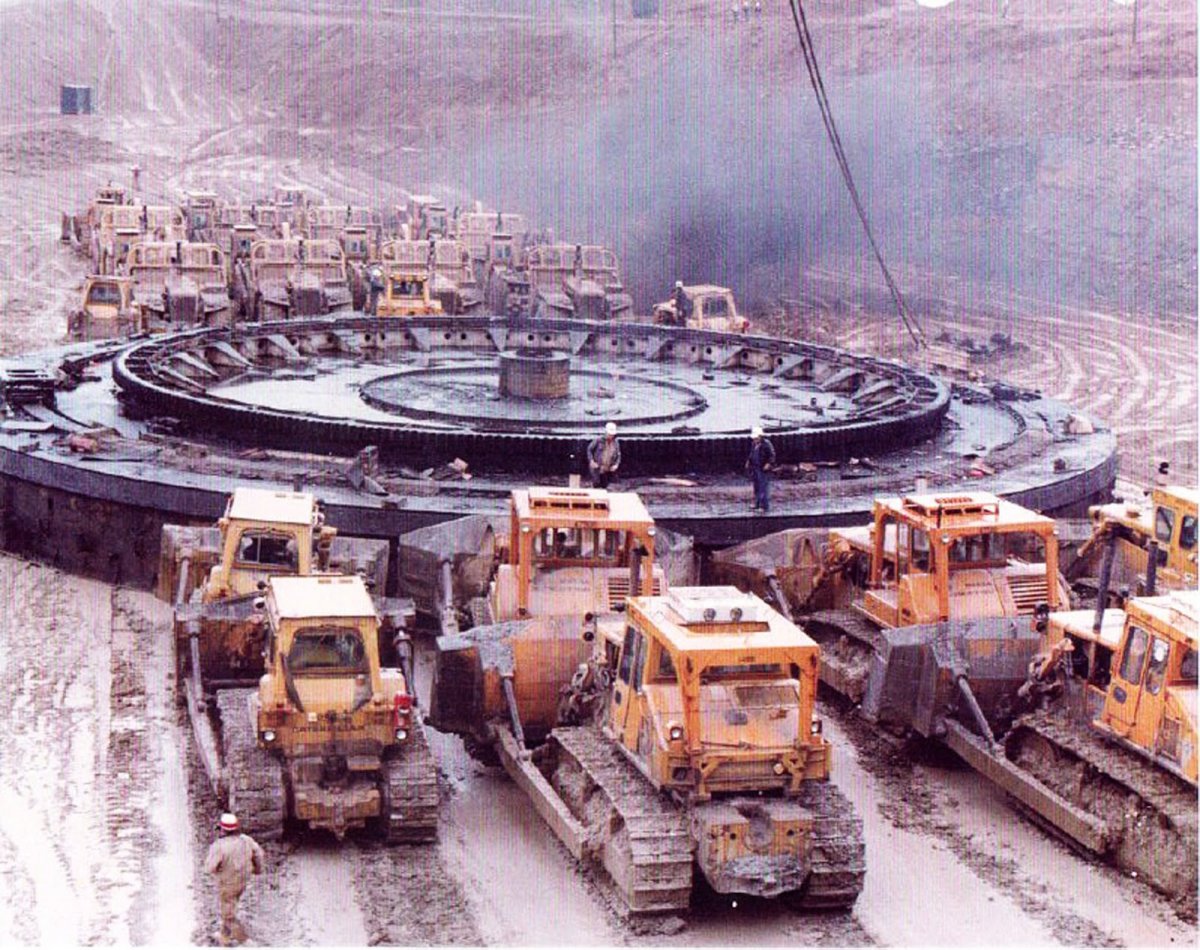 strip mining big muskie rotator plate moving.jpg