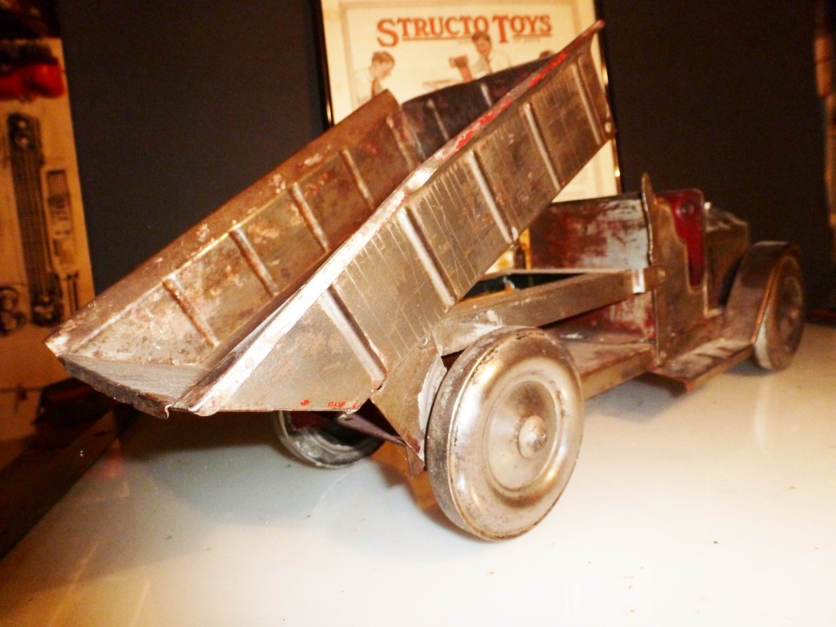 STRUCTO DUMP REAR.JPG