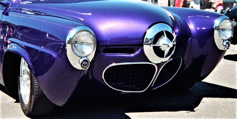 stude nose with propeller.jpg