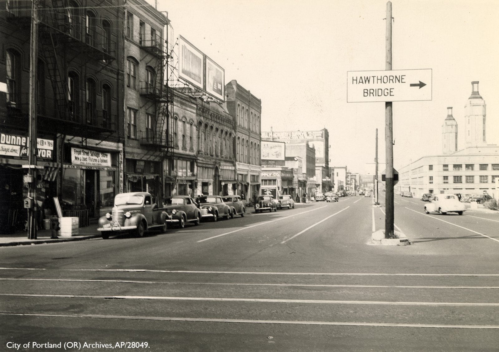 SW Front Ave looking north from SW Madison St 1944.jpg