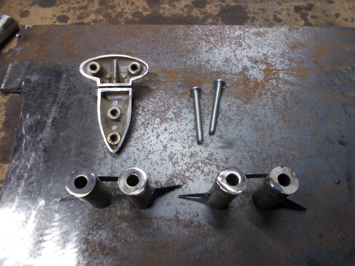 t hinge 3.JPG