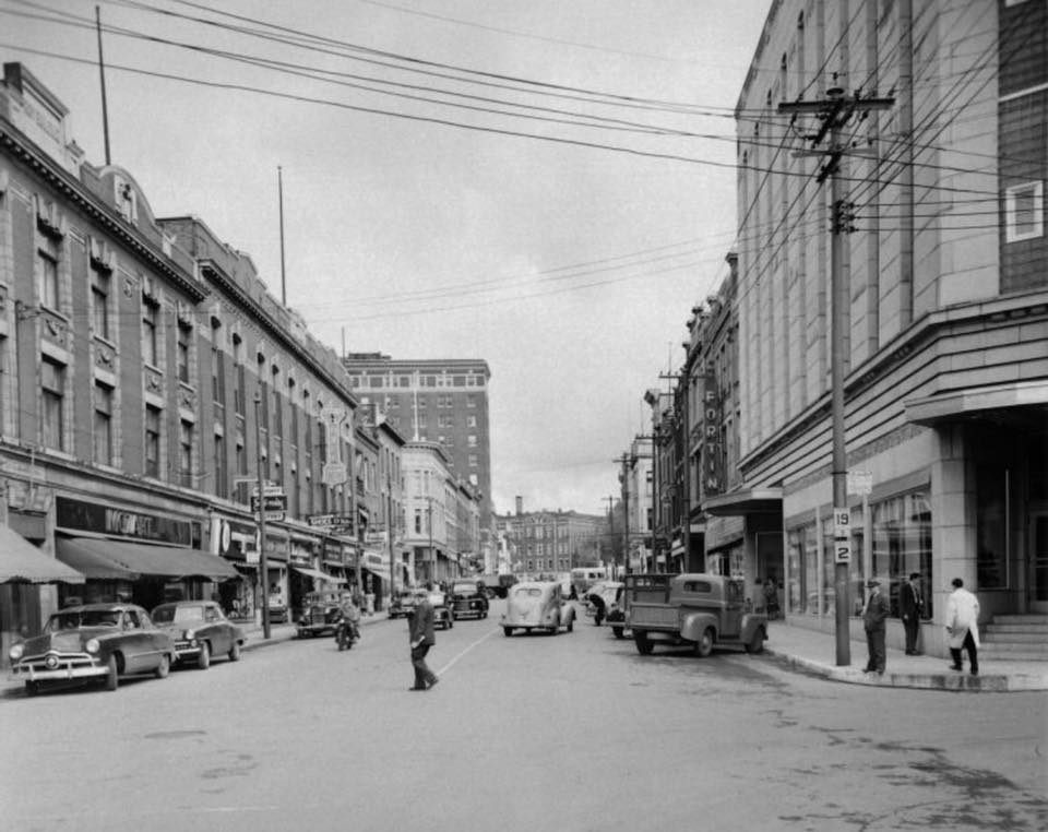 T-R 1949.jpg