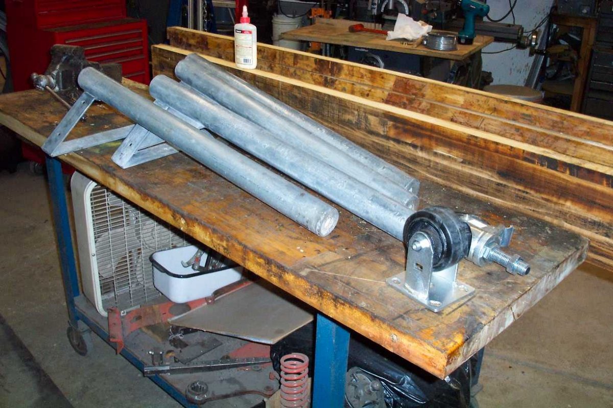 Table with Legs 1-1-11_1.jpg