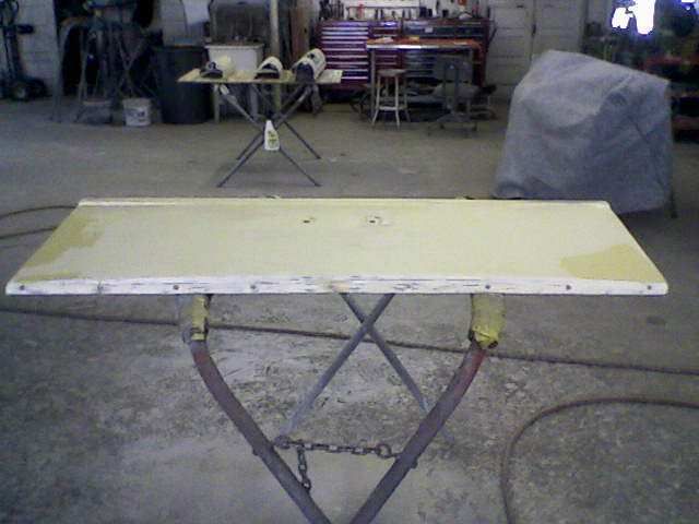 Tail Gate 2.jpg