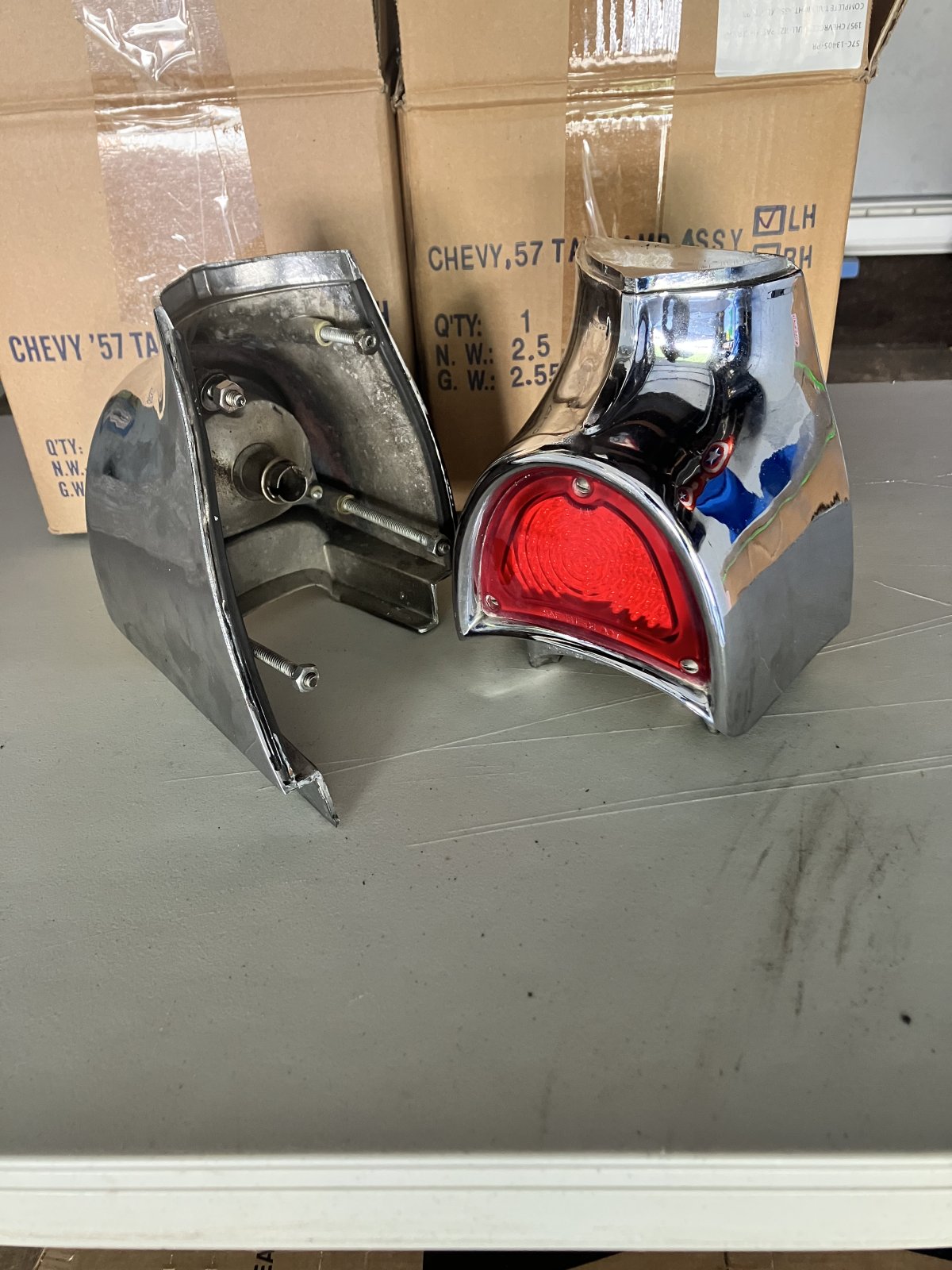 tail light 2.jpg