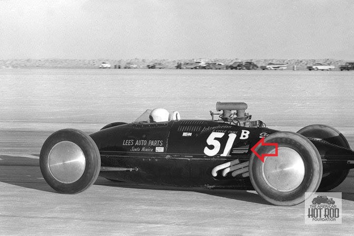 Ted Frye - #51 B (blown 392 Hemi) Lakester at '62 B'ville.jpg