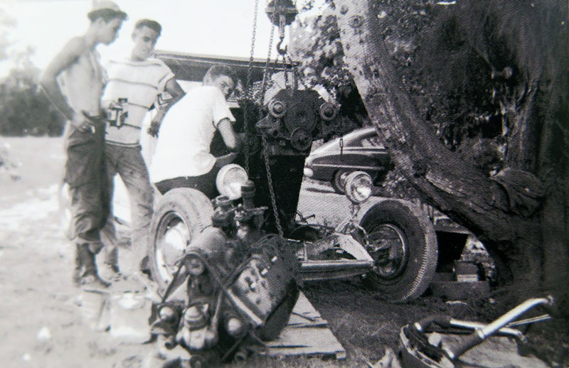 Tex & friends swapping flatheads (TRJ).jpg