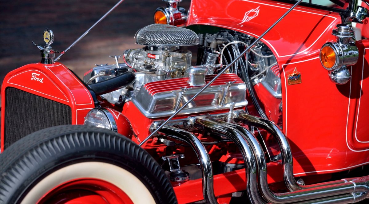 The Big T Panel Stripe Front.jpg