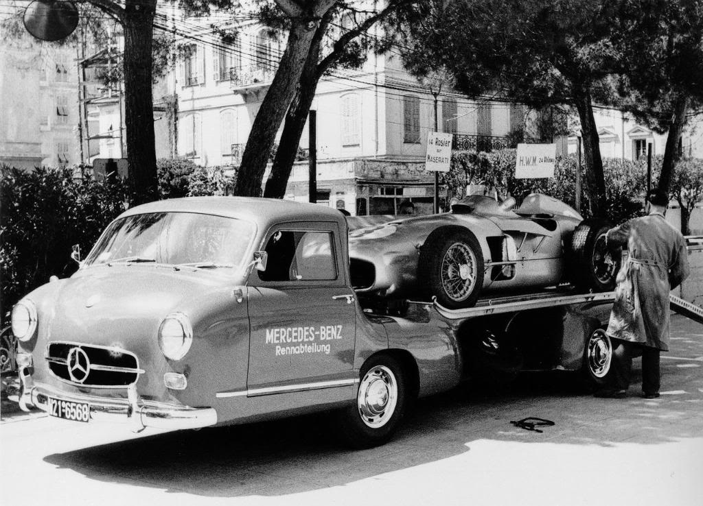 The-Blue-Wonder-at-Grand-Prix-of-Monaco-22-May-1955.jpg