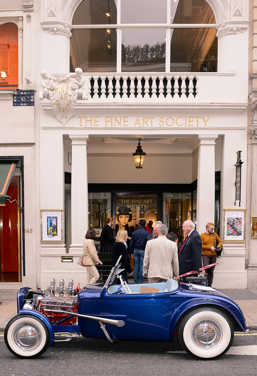 the-coffee-grinder-outside-the-fine-art-society4-cstephen-pover-photography.jpg