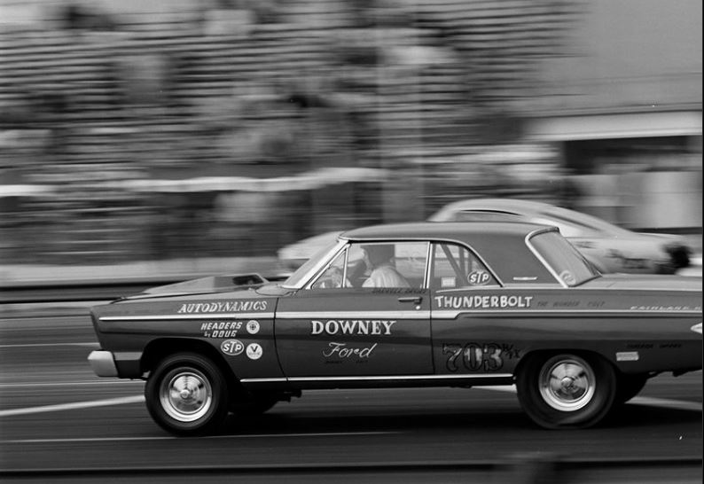 The downey Ford 1965 T Bolt.JPG