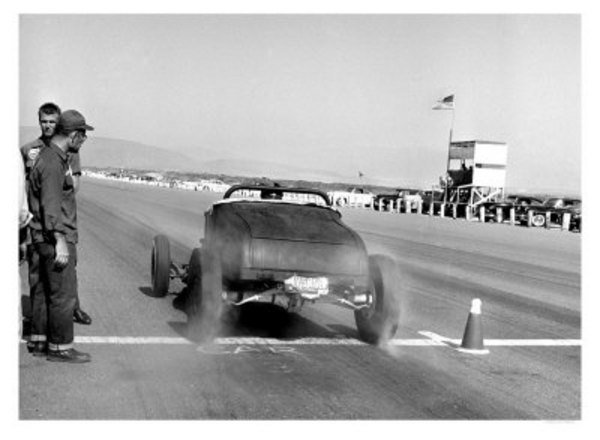 the-history-of-drag--2_600x0w.jpg