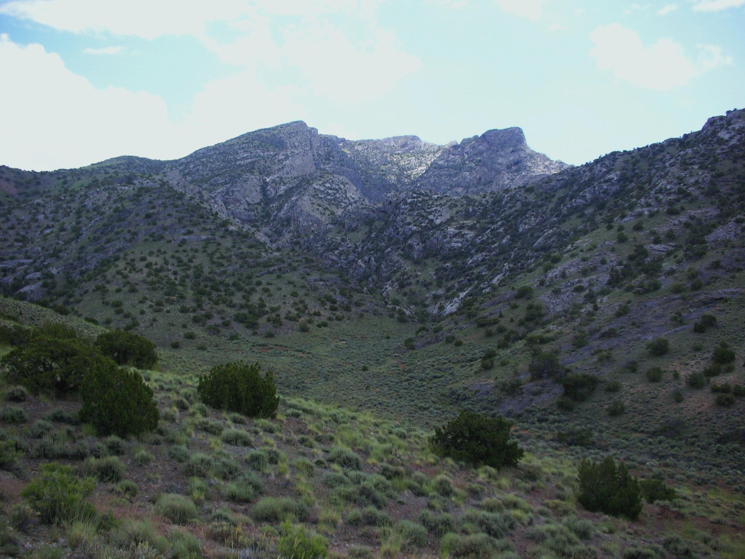 The summit rocks of Graham Peak (photo by Ken Jones).jpg