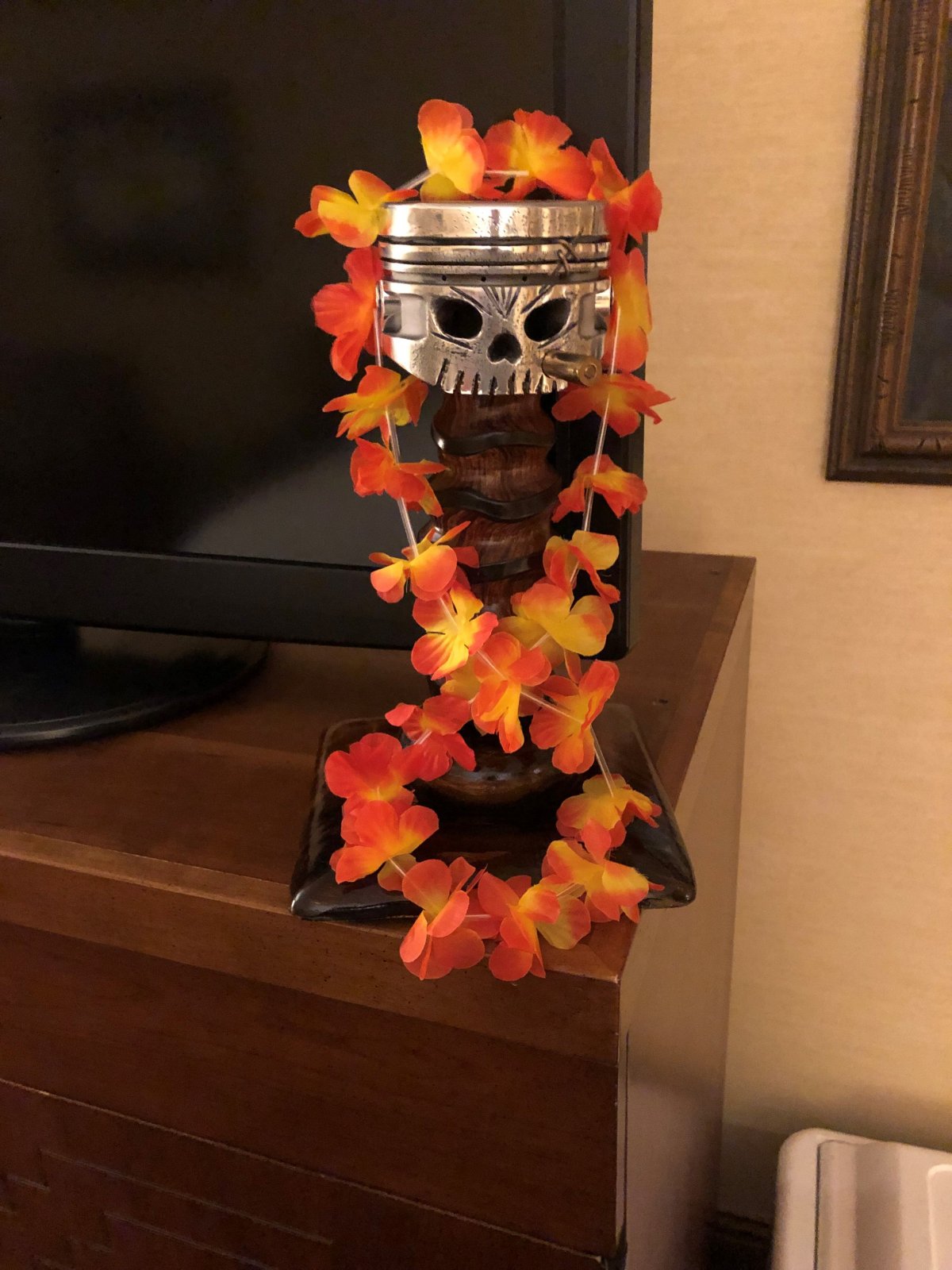 Tiki.jpg