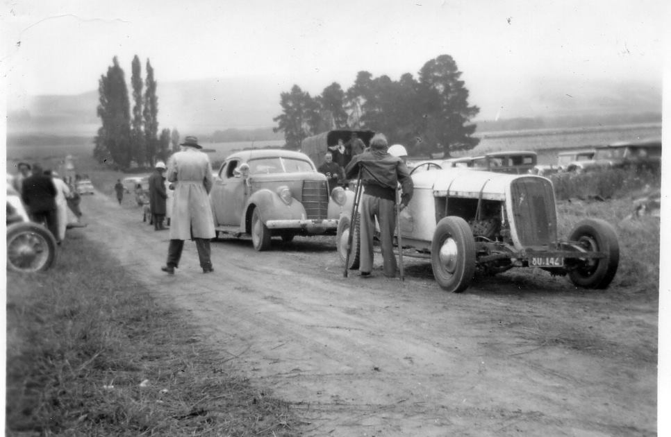 Timaru hillclimb early '50s.jpg