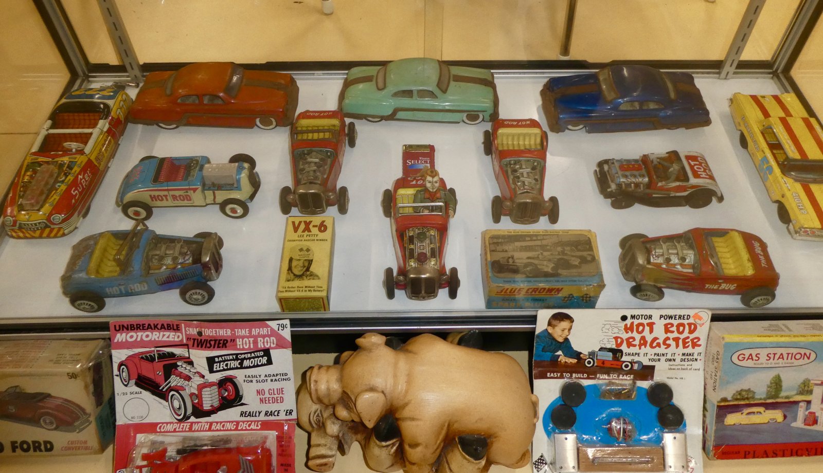 Tin Toys.jpeg
