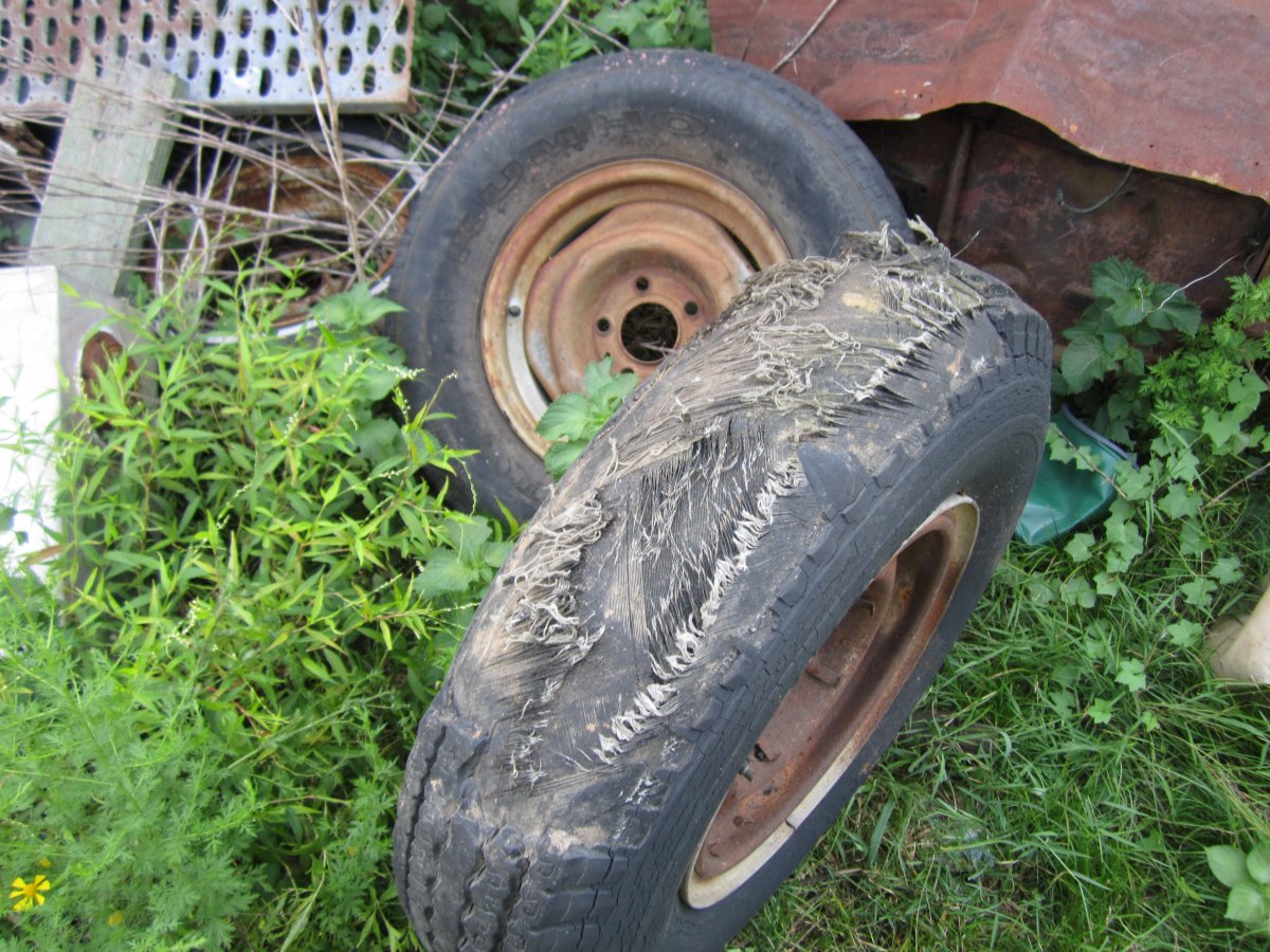 tires 004.JPG