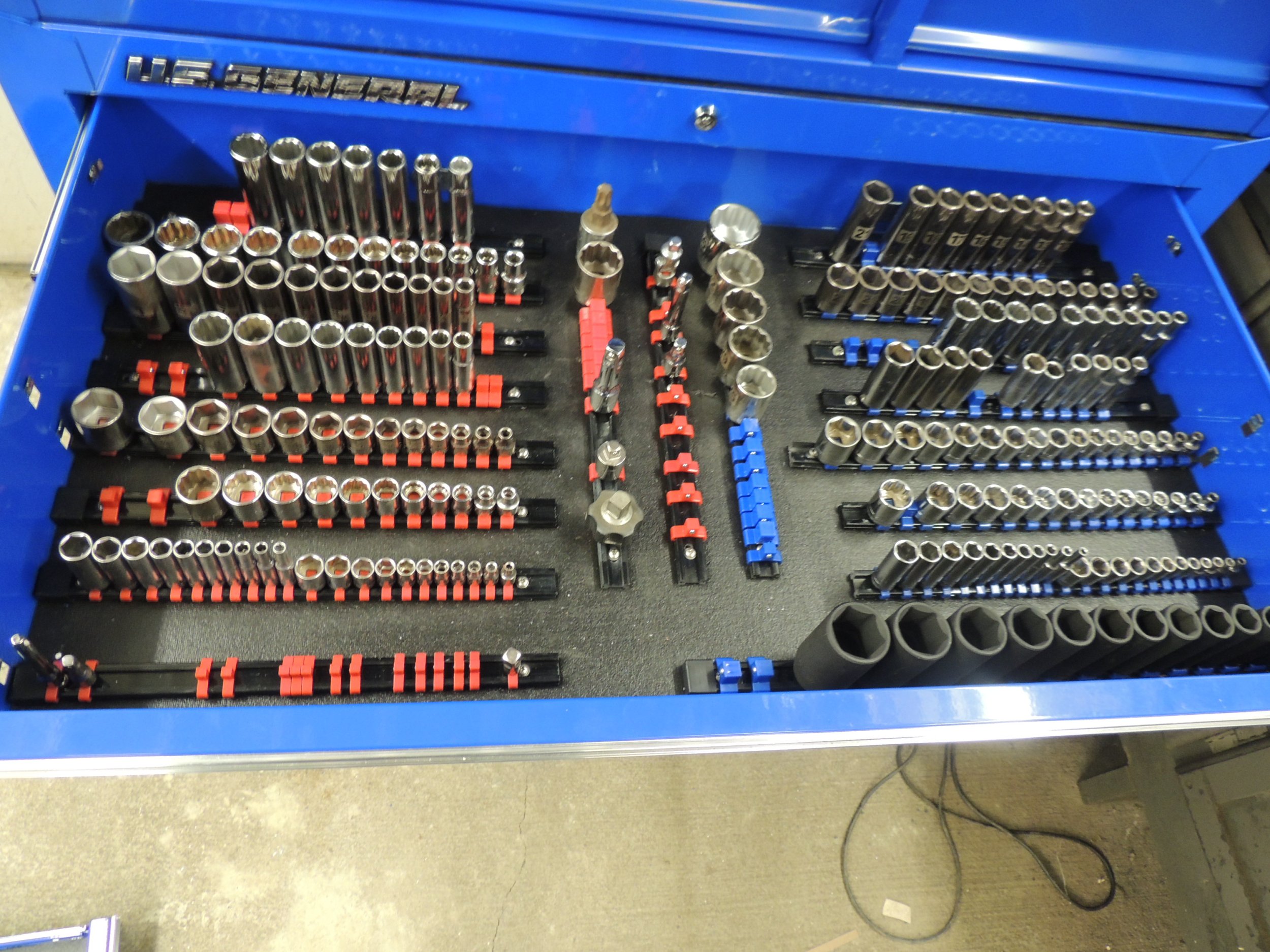 Toolbox 1x.JPG