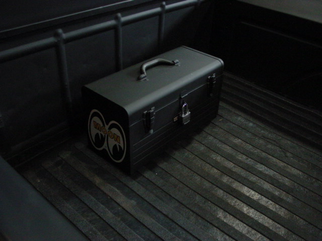 toolbox2.jpg