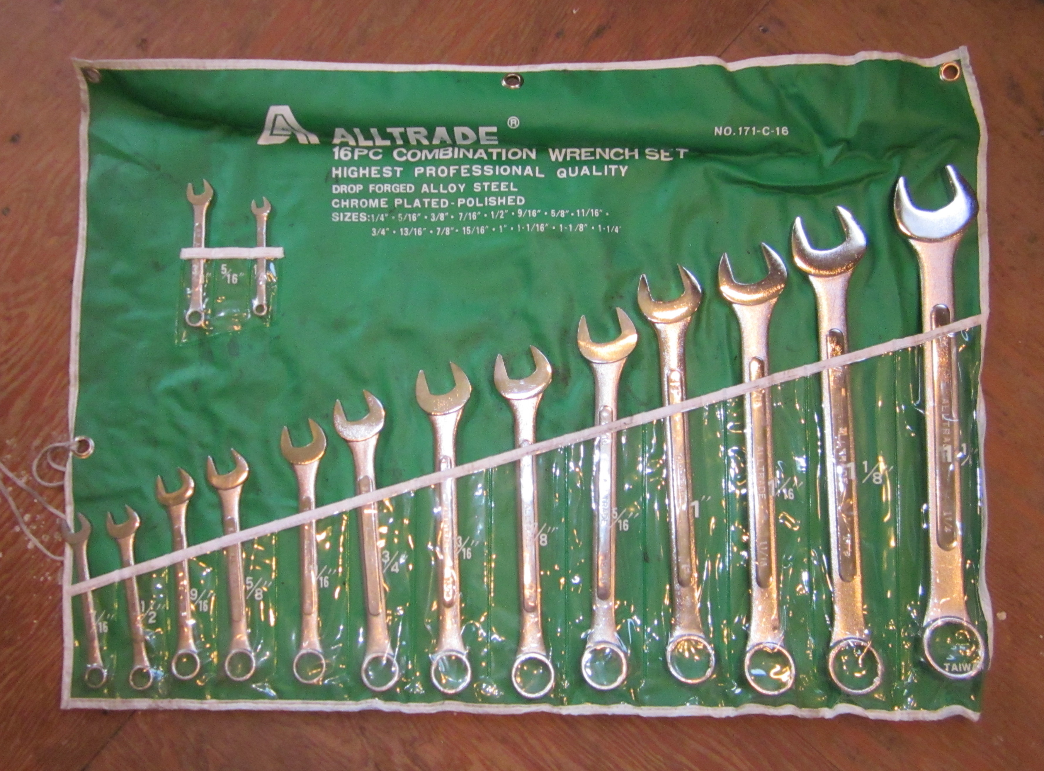 Tools 005.JPG