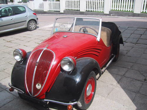 topo roadster..jpg
