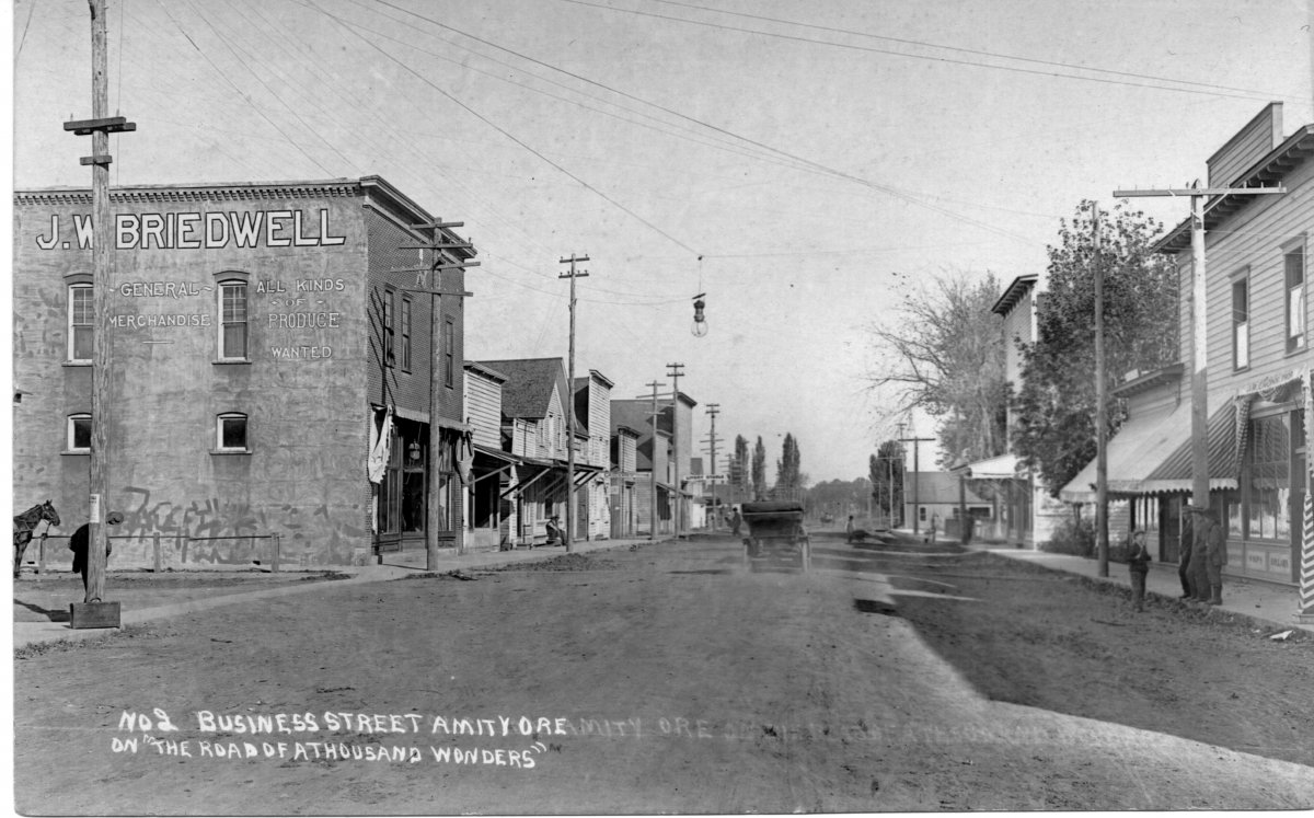 Trade St Looking North.jpg