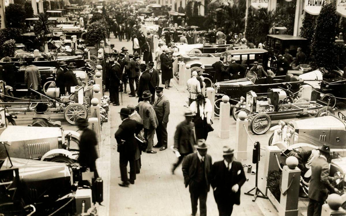 tumblr_1923 An overview of a car exhibition in Berlin, Germany.jpg