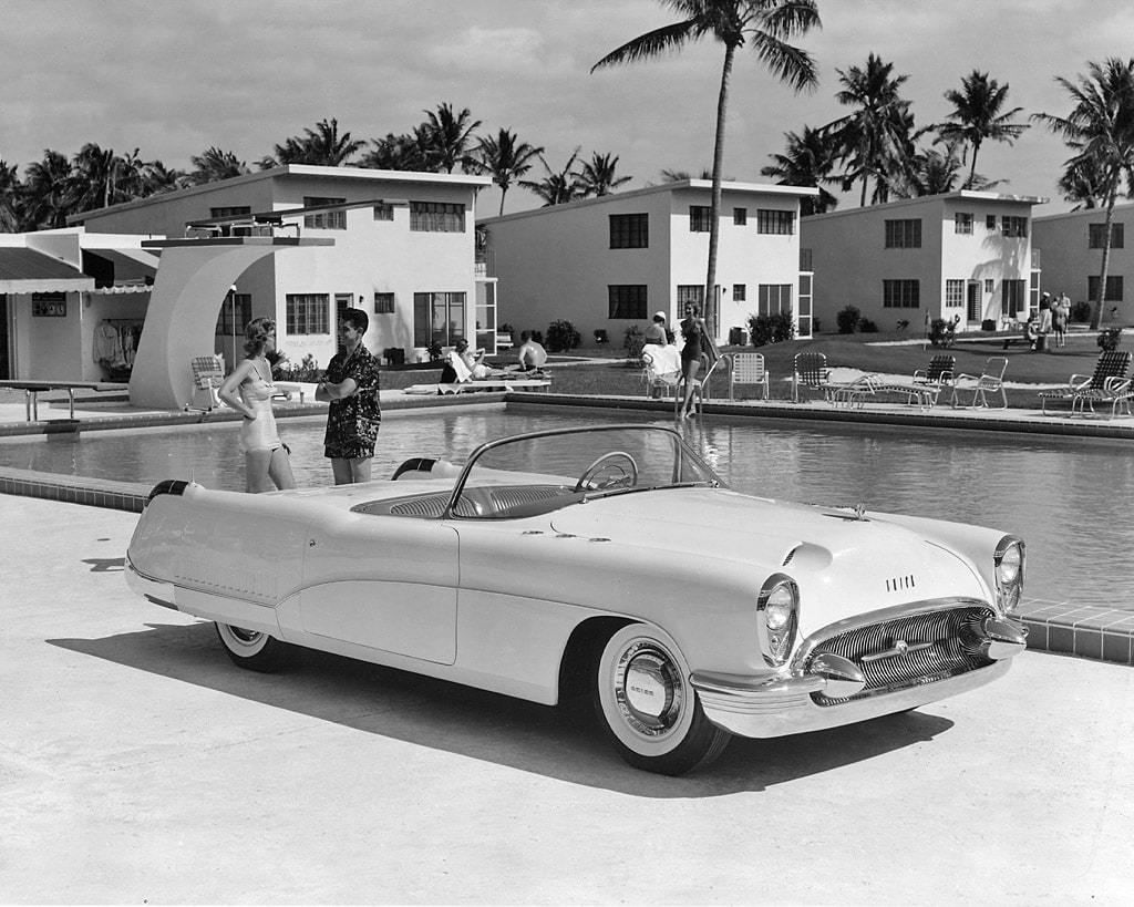 tumblr_1953 BUICK WILDCAP CONCEPT.jpg