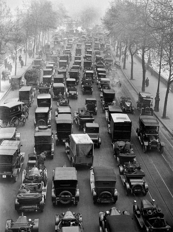 tumblr_May, 1926 The Victoria Embankment during the General Strike.jpg