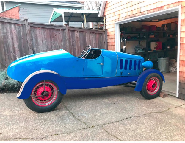 twotonedarkblue.jpeg