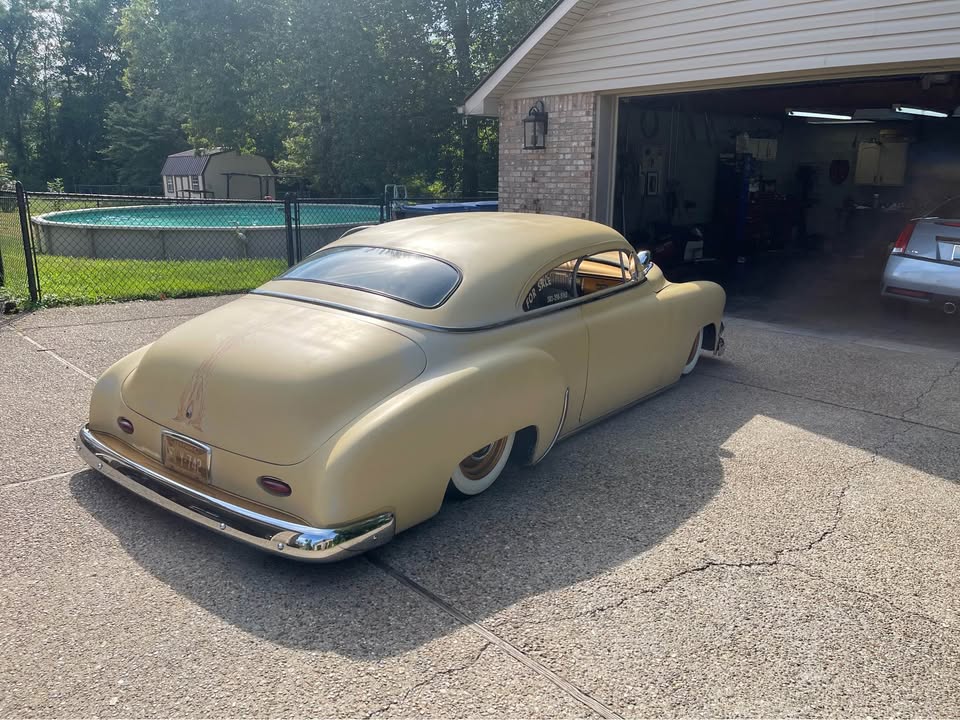 U 1 1 1 CUSTOM (109).jpg