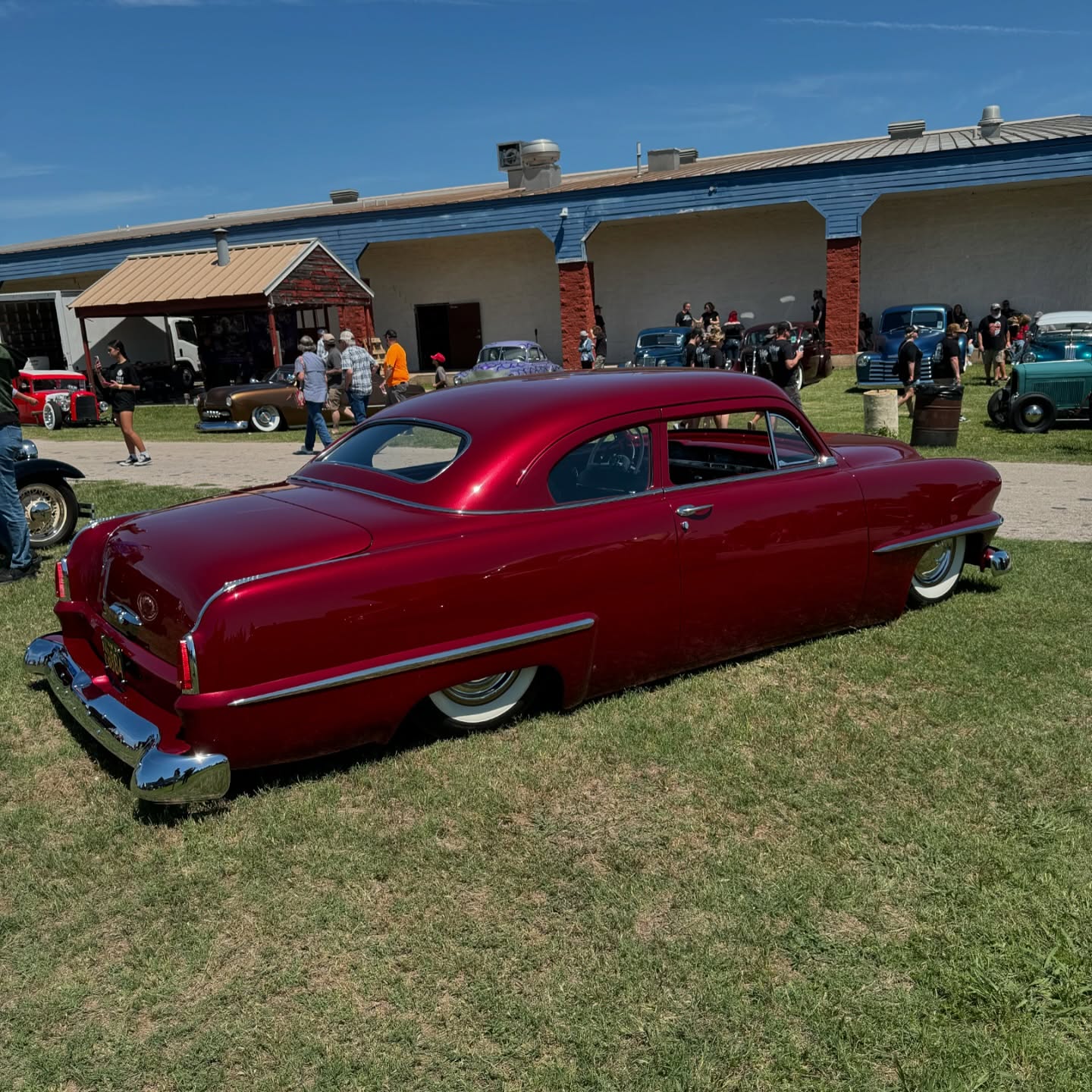 U 1 1 1 CUSTOM (251).jpg