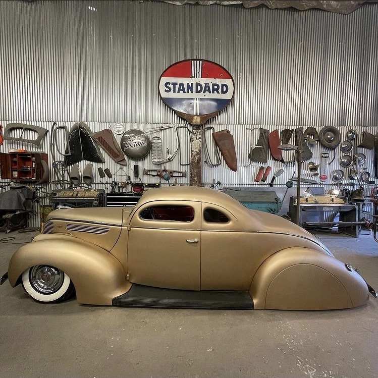 U 1 1 1 CUSTOM (442).jpg