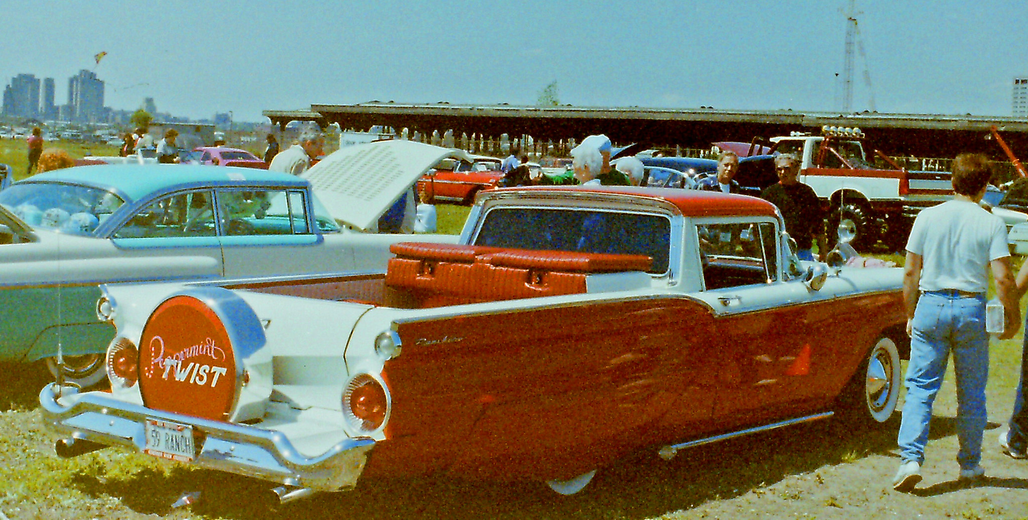U 1 1 1 CUSTOM (70).jpg