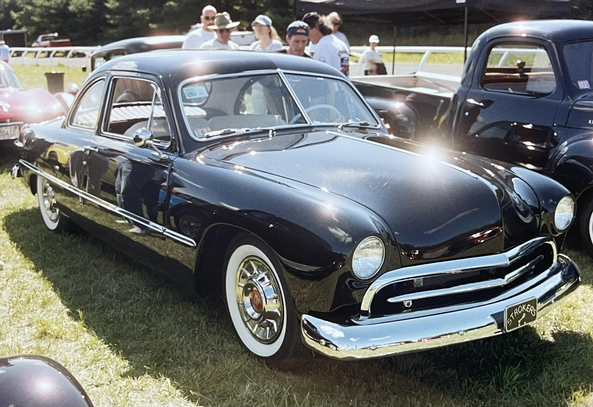 U 1 1 CUSTOM (2).jpg