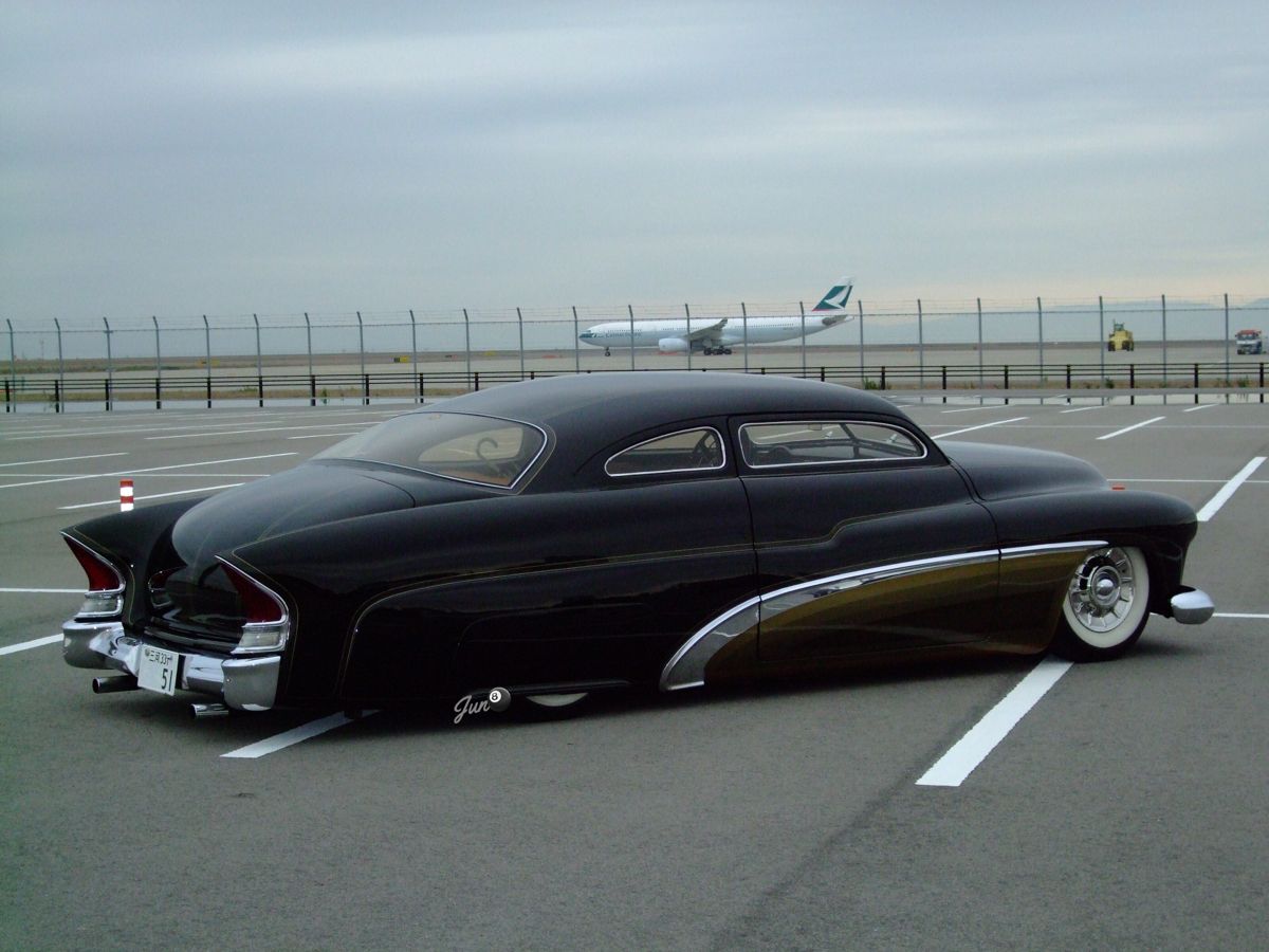 U 1 1 CUSTOM (3).jpg