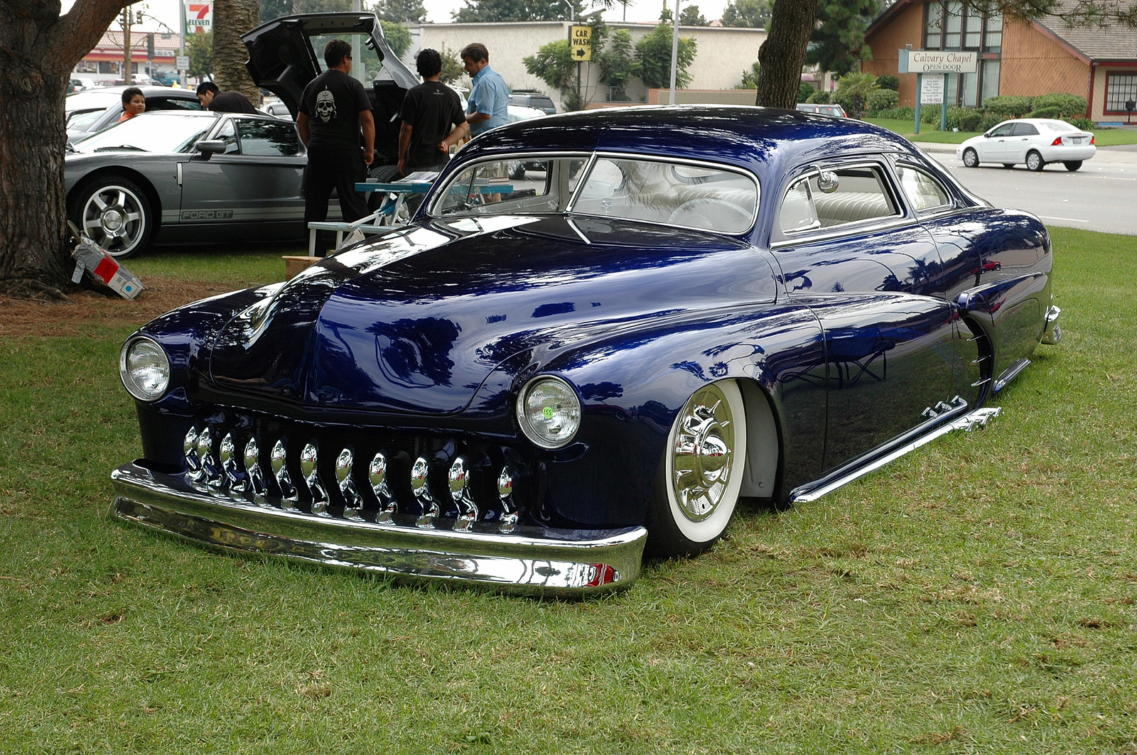 U 1 1 CUSTOM 51 Mercury chop blue 1.jpg