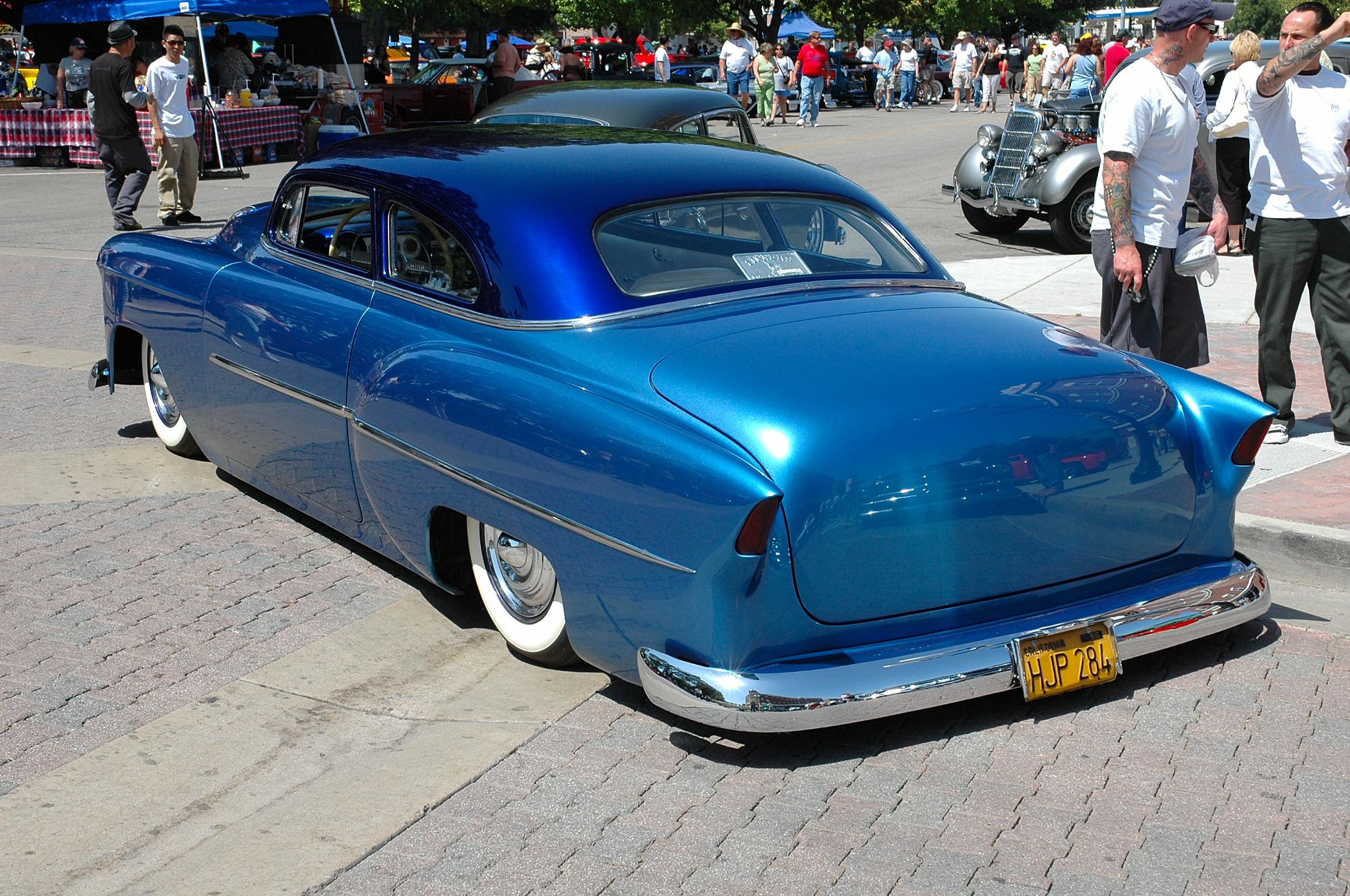 U 1 1 CUSTOM 53 Chevy chop 2 tone blue 1 (3).jpg