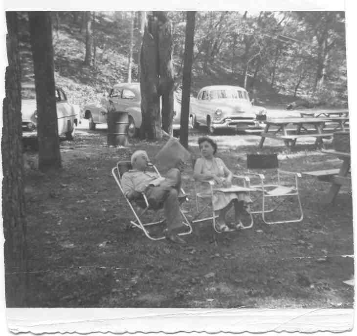 Uncle Charlie and Aunt Alpha.jpg