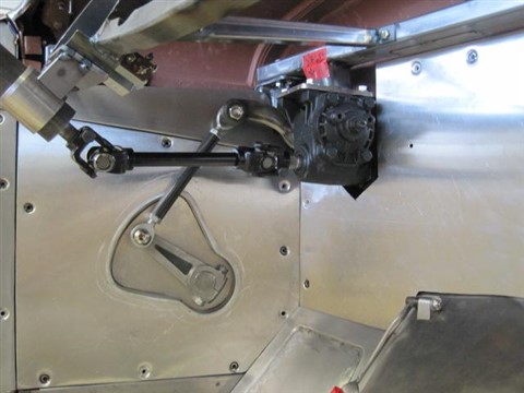 Under dash Steering (480 x 360).jpg