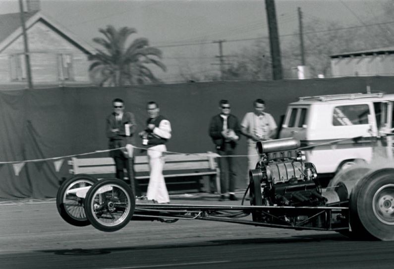 Unknow nitro buring SB chevy dragster.JPG