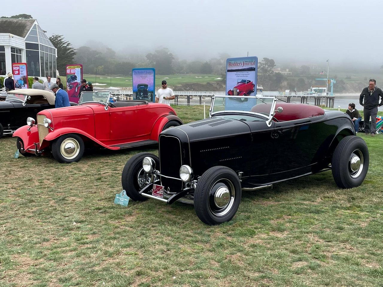 V-08 Gray Baskerville & V-11 Ed 'Axle' Stewart Roadsters (by Jeff Romig).jpg